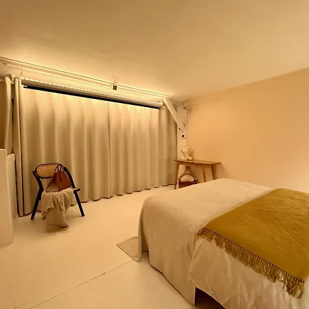 Appartement The Skyview Loft - A Romantic Getaway Paris